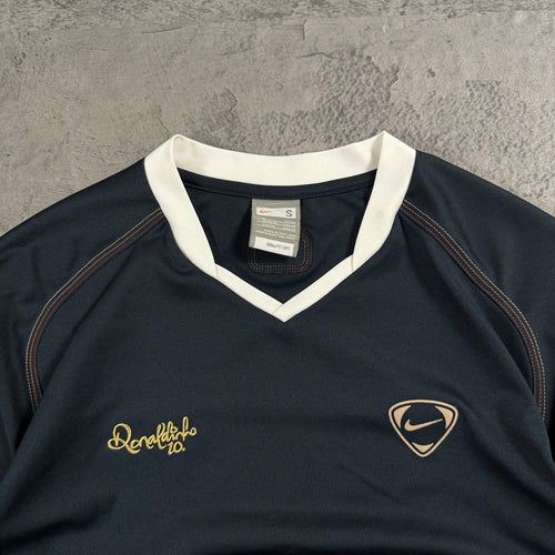 Vintage Nike 00s Ronaldinho Tee (M)